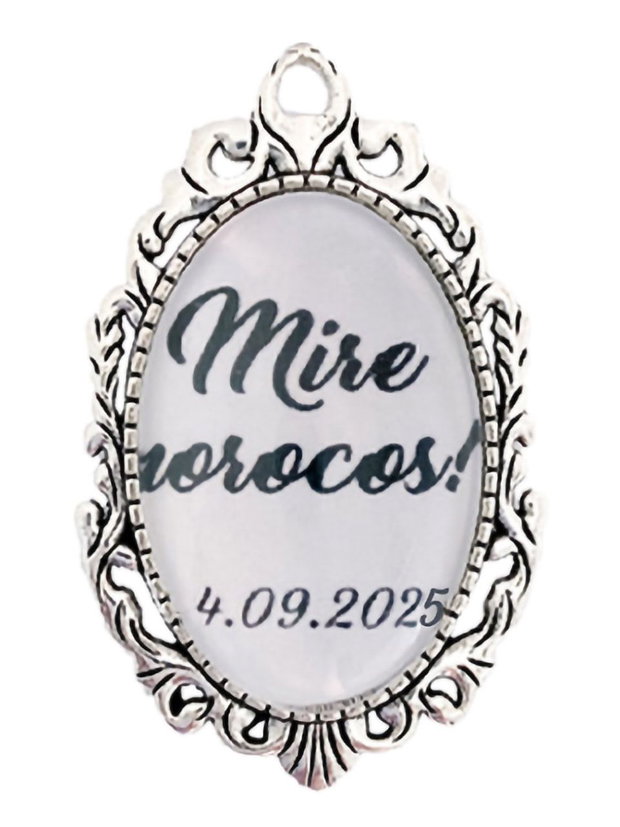 Cocarda brosa mire norocos