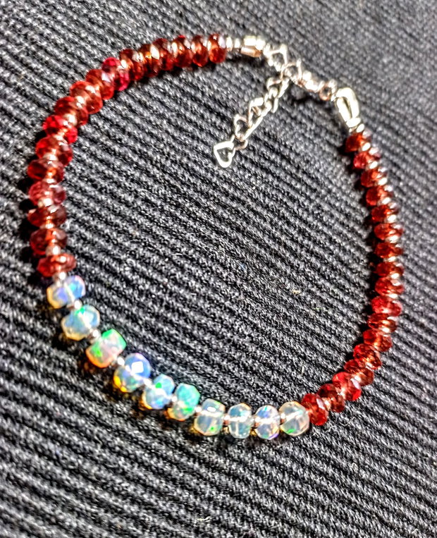 Bratara argint opal de foc etiopian alb granat disc fatetat boho chic trendy cadou - Transport gratuit