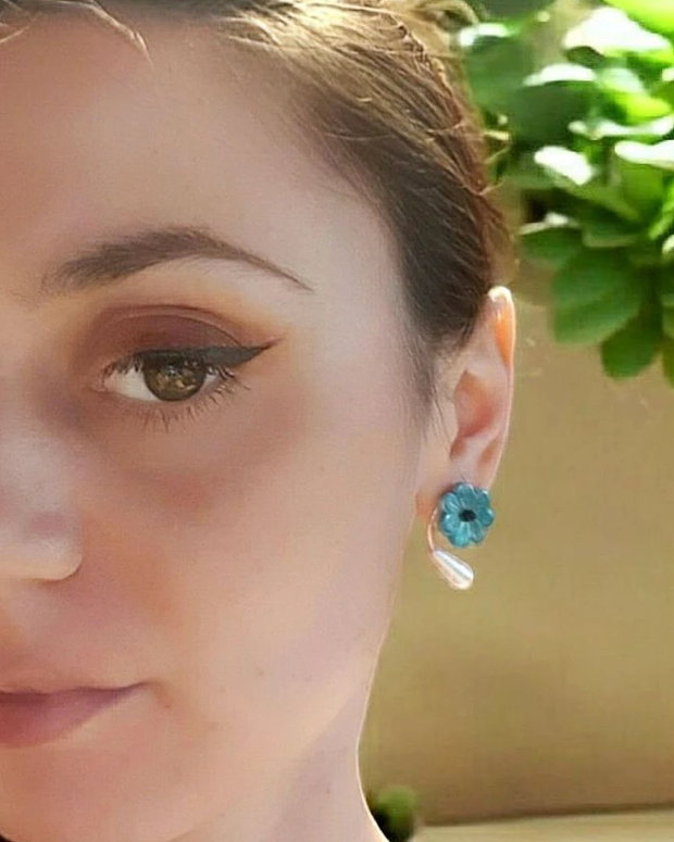 Cercei din portelan si perle - GRADINA SECRETA