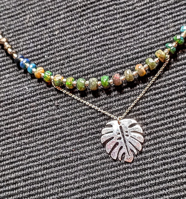 Colier argint opal de foc etiopian verde spinel grafitat charm frunza monstera lant argint minimalist boho chic trendy cadou - Transport gratuit