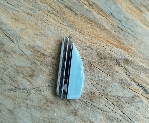 Cabochon opal albastru, 33x14 mm