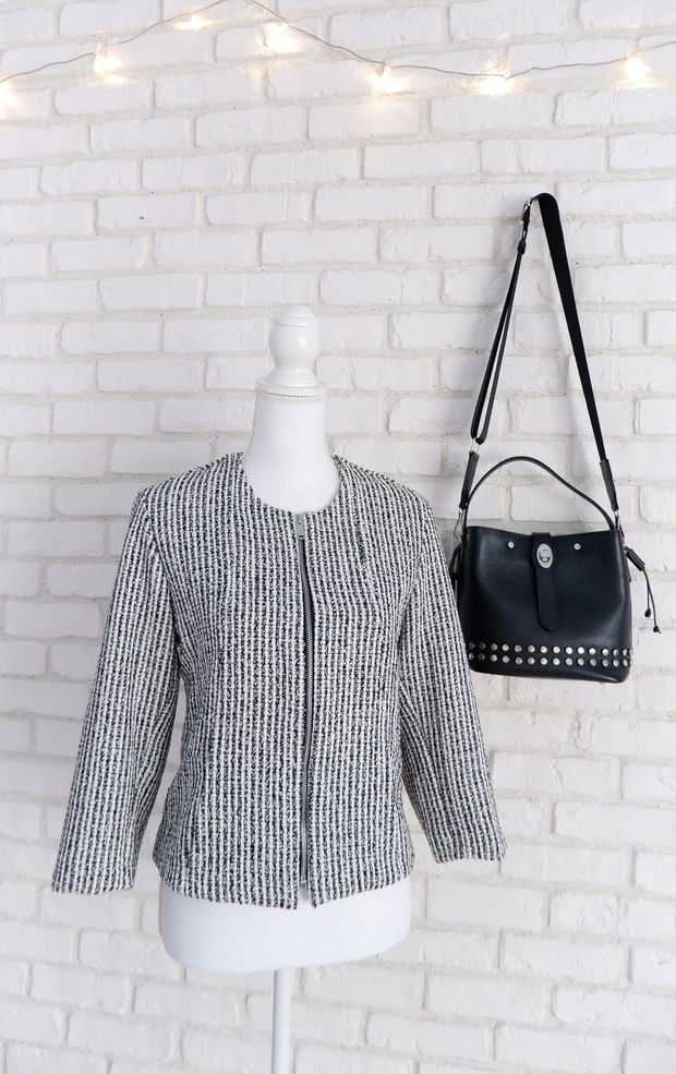 Sacou Fermoar Stofa Chanel Negru cu Alb