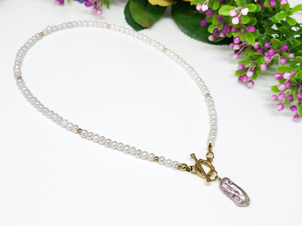 Colier cu pandantiv perle de cultura
