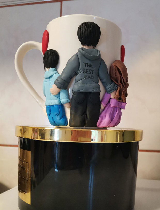 Cana personalizata fimo, tata si copii