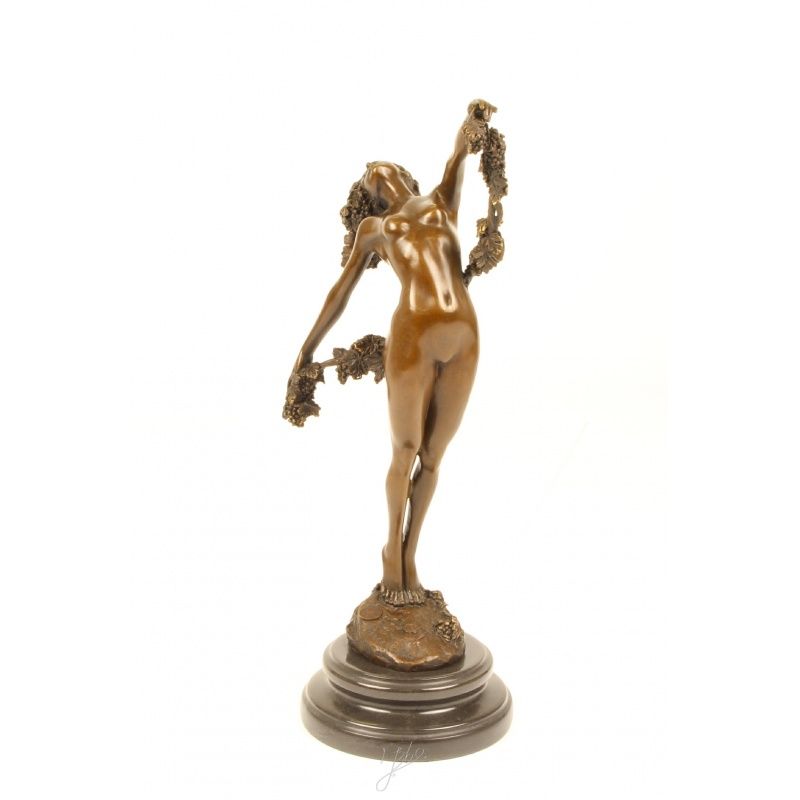 Femeie Bachus-statueta bronz pe soclu marmura