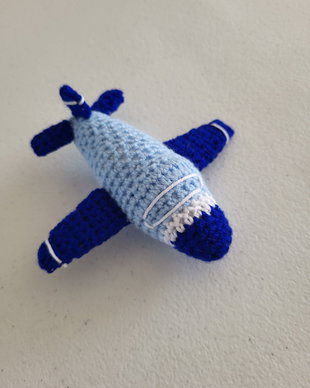 Jucarie crosetata- Avion