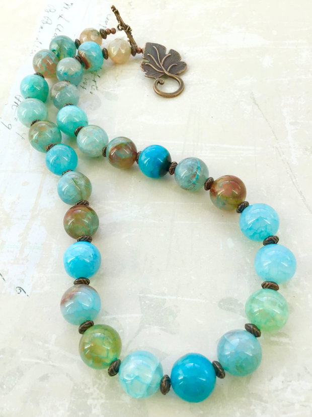 Colier vintage agate crackle bleu