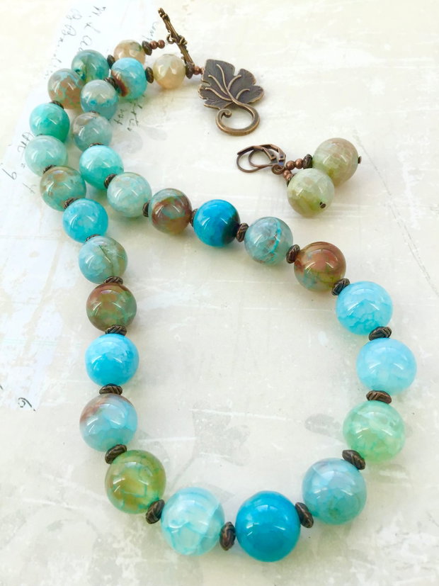 Colier vintage agate crackle bleu