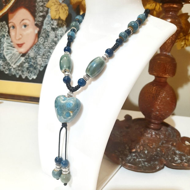 Colier ceramic "BLUE HEART"