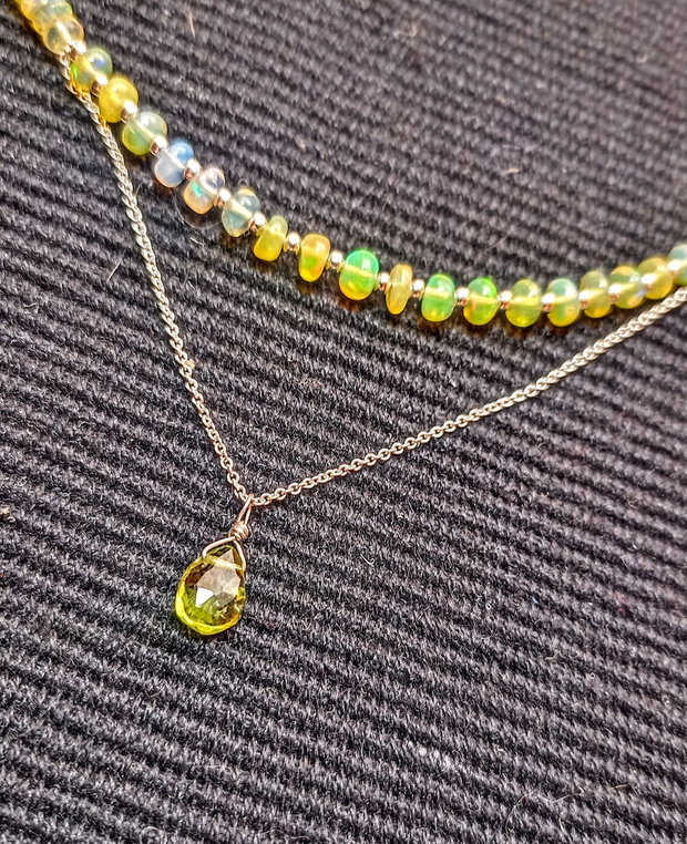 Colier argint opal de foc etiopian peridot brioleta lant argint minimalist boho chic trendy - Transport gratuit