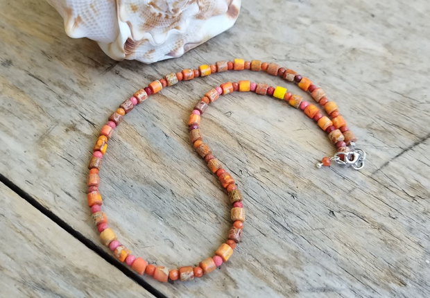 Choker cu jasp, coral fatetat, argint