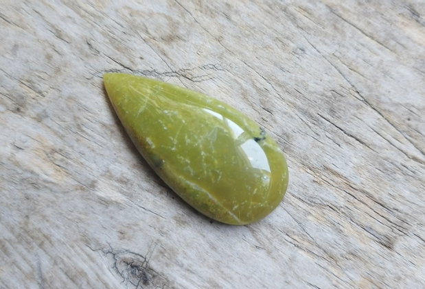 Cabochon opal verde, 42x19 mm