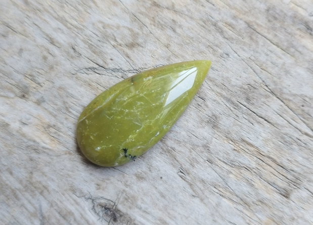 Cabochon opal verde, 42x19 mm
