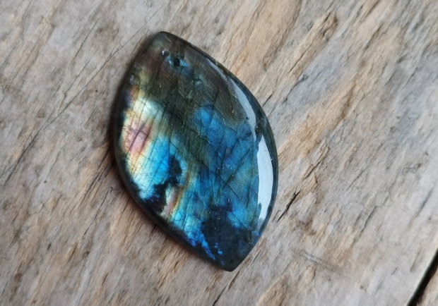 Pandantiv masiv labradorit, 57x37 mm