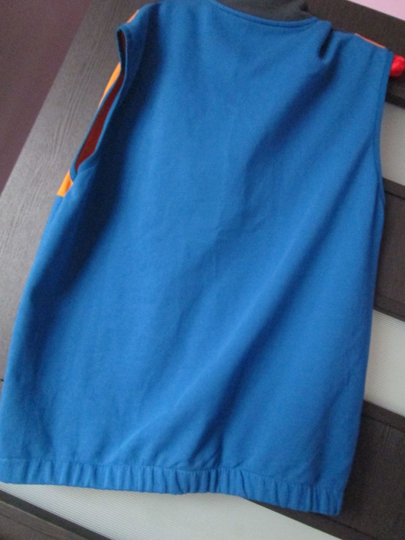bluza/vesta sport Asos