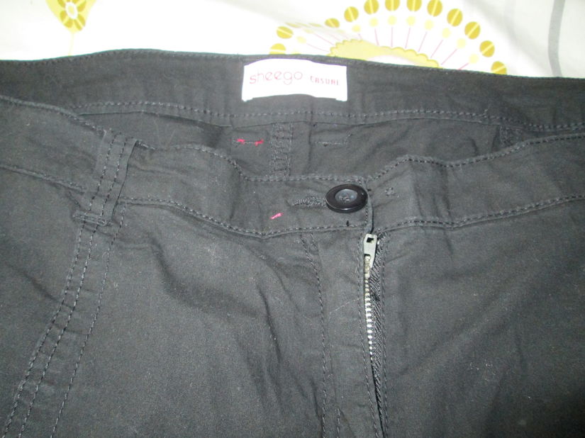 pantaloni treisferturi negri de vara dame Sheego