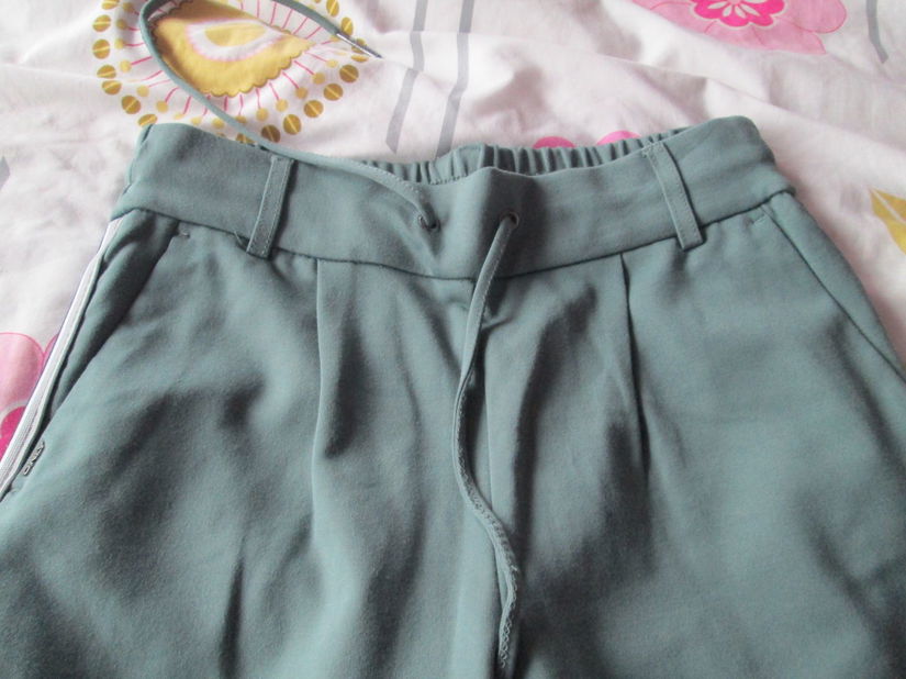 pantaloni sport moderni dame Only 32/XS