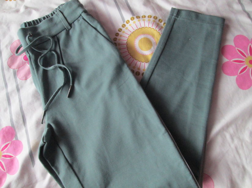 pantaloni sport moderni dame Only 32/XS