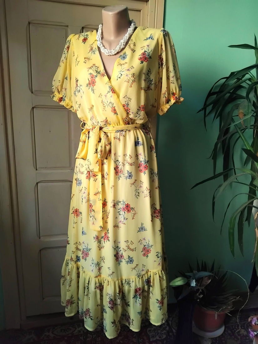 Rochie romantica galben solar cu buchetele