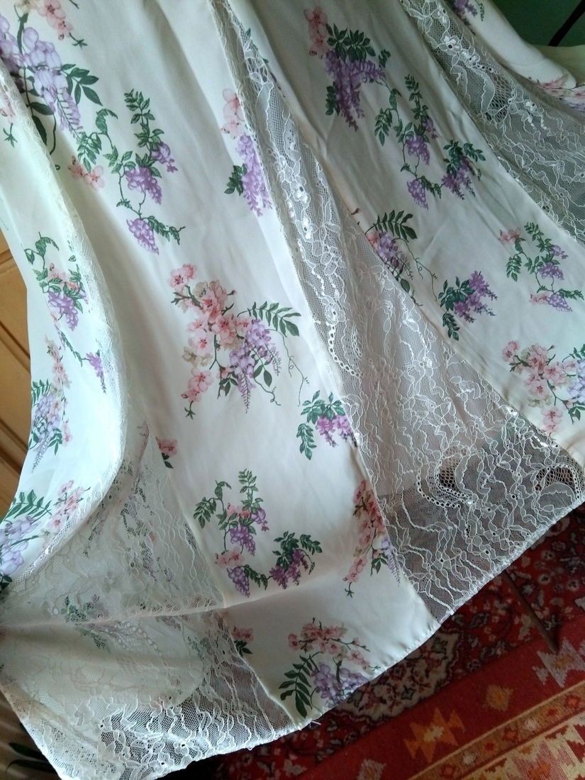 Rochie Asos cu insertii de dantela