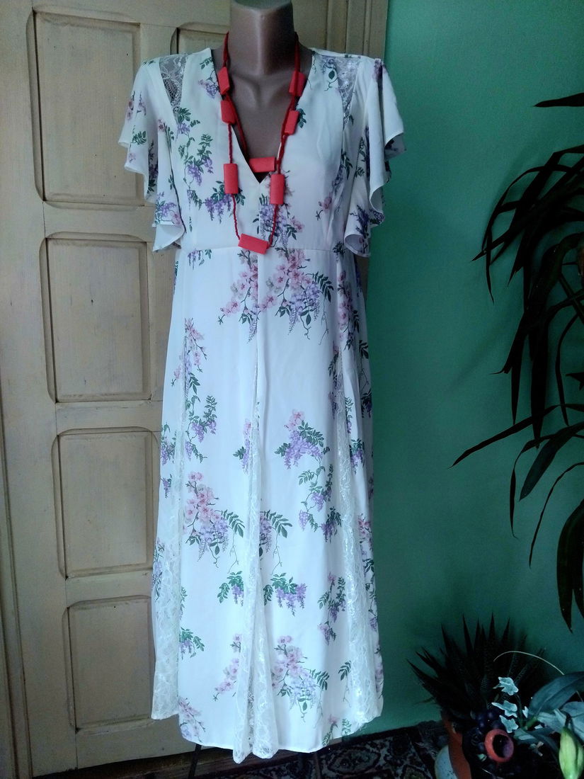 Rochie Asos cu insertii de dantela