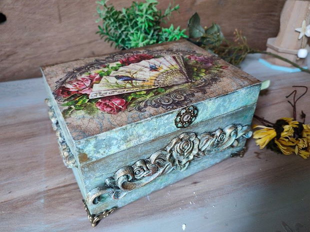 Casetă bijuterii -Vintage Roses