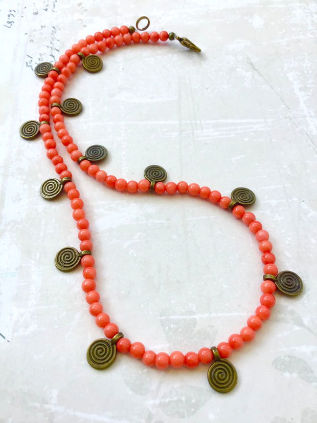 Colier tribal Coral portocaliu