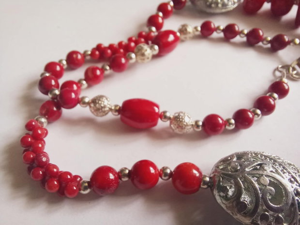 Red - Coral - Jad