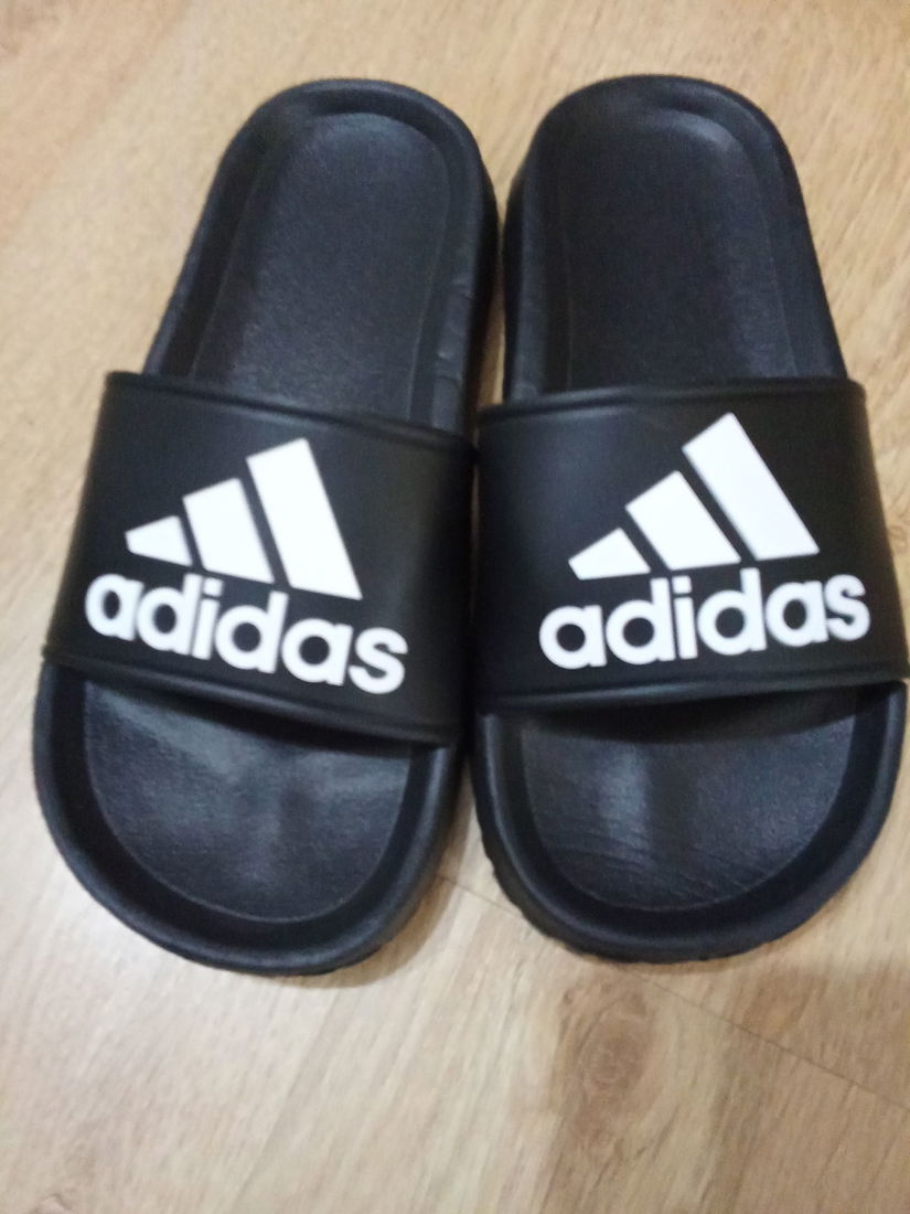 Papuci de dama Noi
