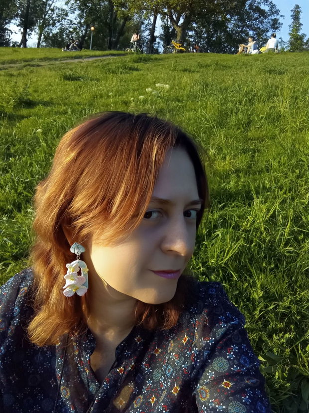Cercei șurub Luminița de seară roz