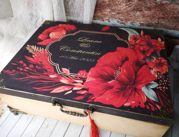 Cutie decorativa pentru nunta, cu motive florale rosii, stil vintage