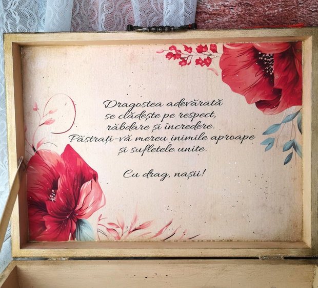 Cutie decorativa pentru nunta, cu motive florale rosii, stil vintage