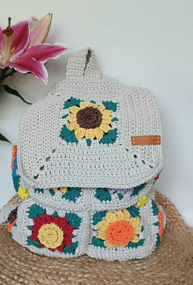 Rucsac crosetat-Rucsacul florilor