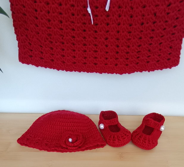 Rochiță croșetată Red Princess