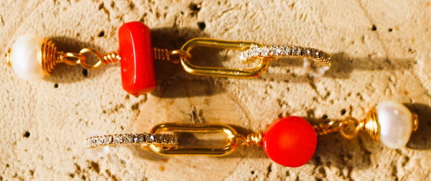 Cercei handmade din sarma si perle de cultura