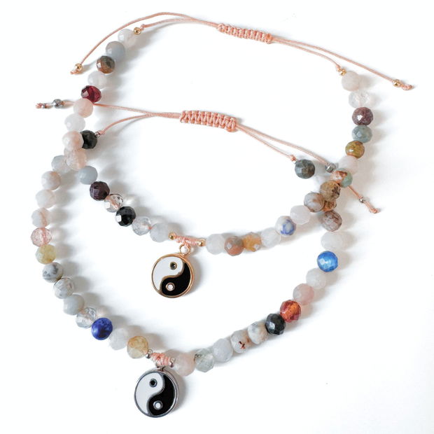 Bratara Yin Yang cu mix de pietre semipretioase