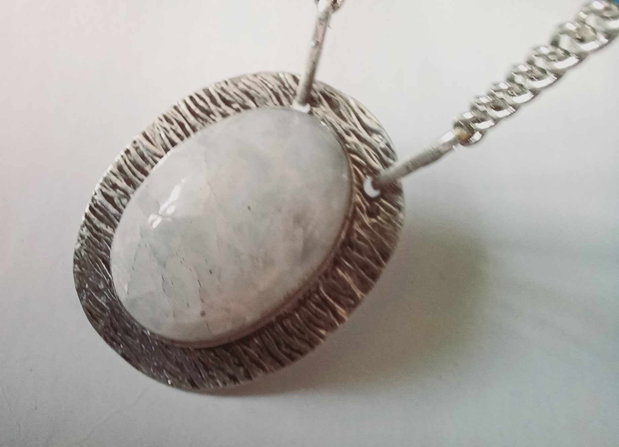 Piatra Lunii Kristal