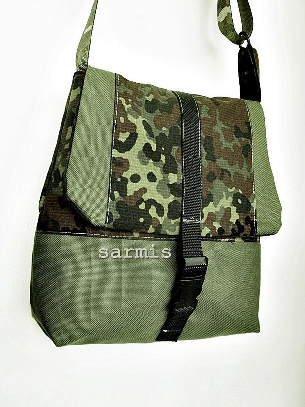 geanta unisex camuflaj