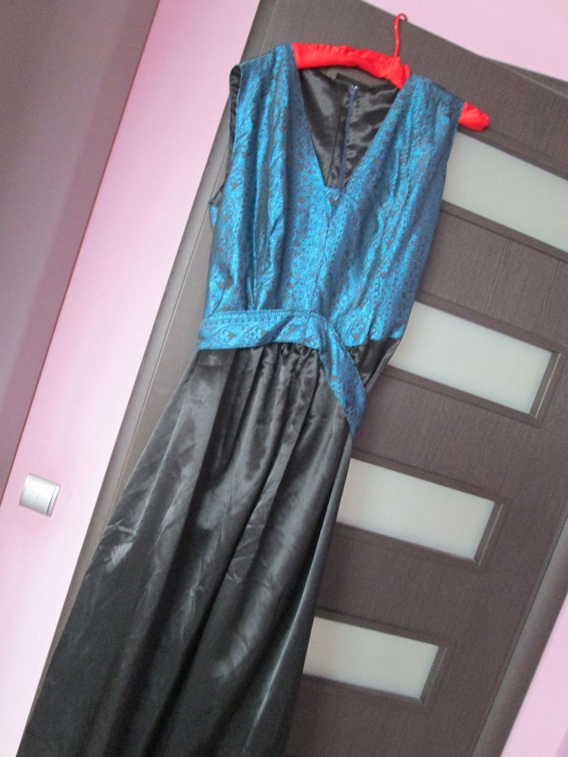 rochie lunga eleganta