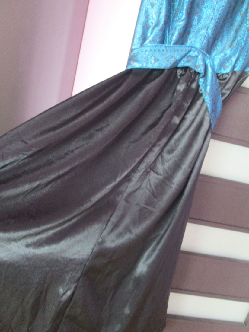 rochie lunga eleganta
