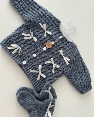 Set cardigan + botosei fetita