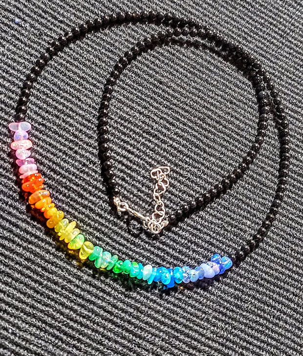 Colier argint opal de foc etiopian curcubeu rainbow chips lustruit lucios onix negru minimalist boho chic multicolor trendy - Transport gratuit