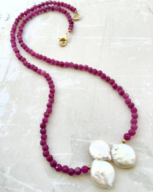 Colier CHOKER radacina de Rubin & perle albe baroc