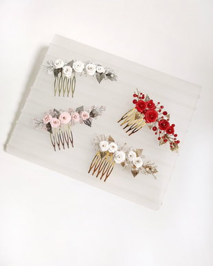Accesoriu de par cu trandafiri
