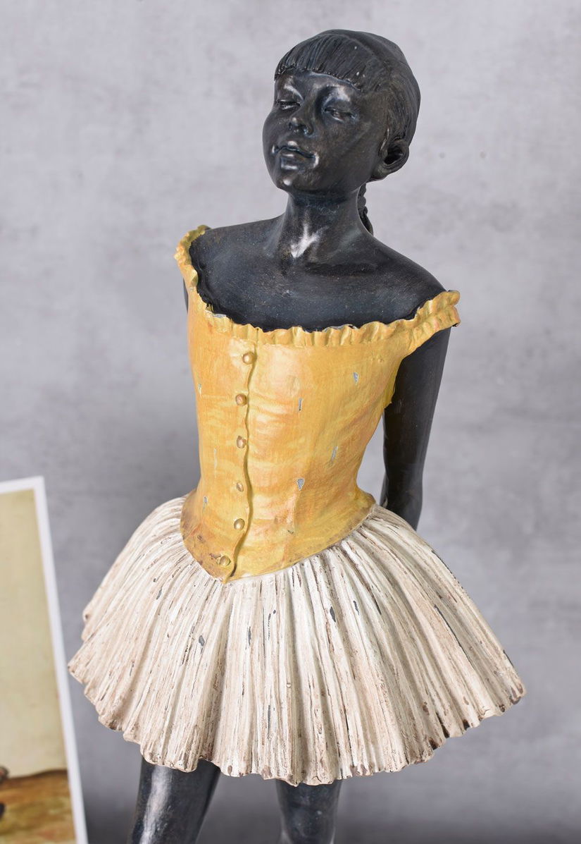 Balerina Art Deco- statueta din rasini speciale