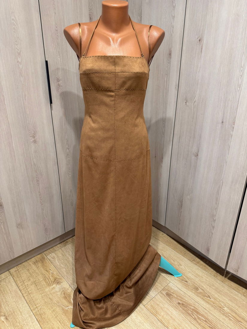 ROCHIE BCBGMAXAZRIA ORIGINALA ,SUPERBA , MARIME 8