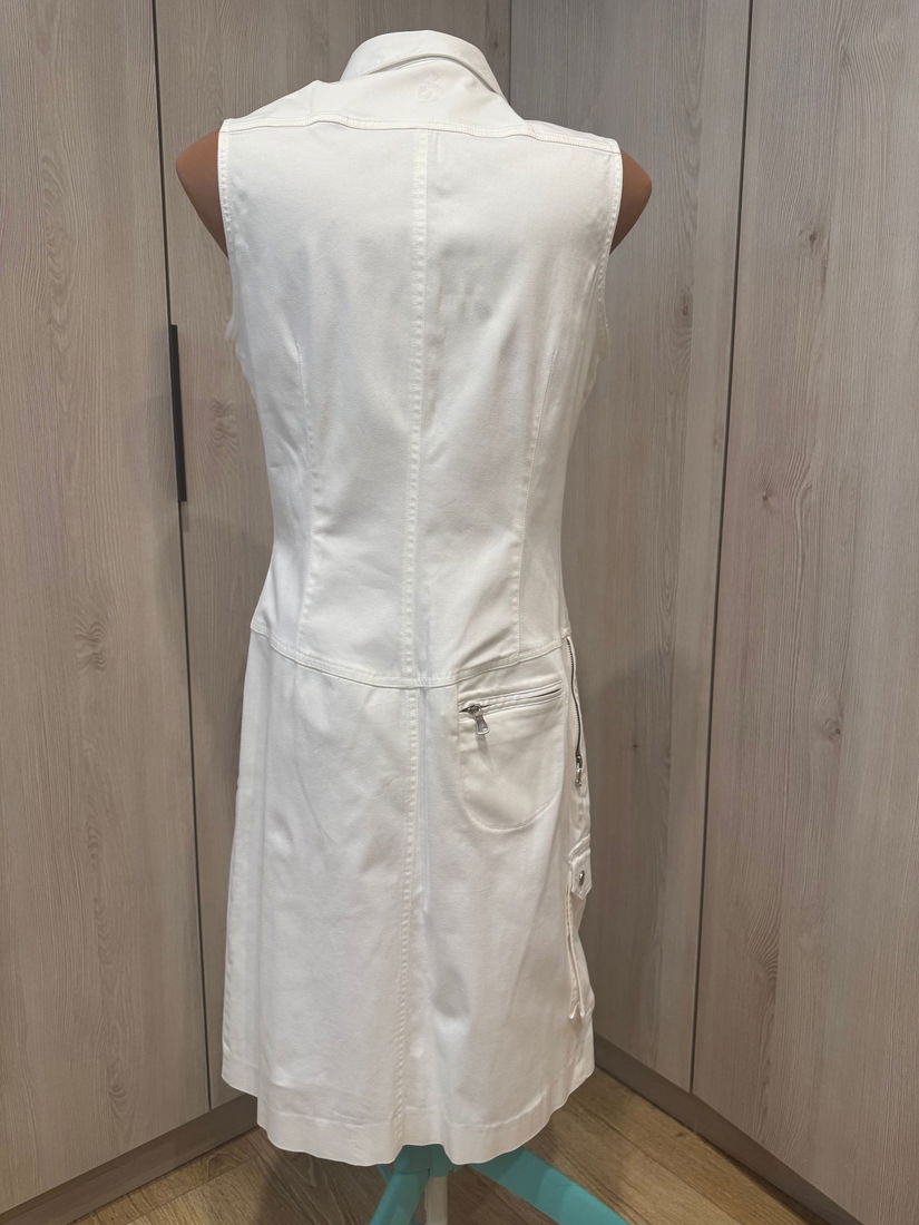 ROCHIE GIANFRANCO FERRE ORIGINALA MARIME 42/28 MADE IN ITALY