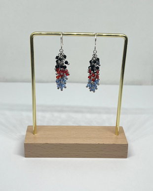 Tricolor statement
