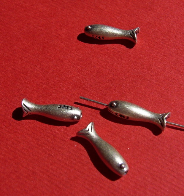 Peste din argint .925 finisaj mat aprox 4x14 mm