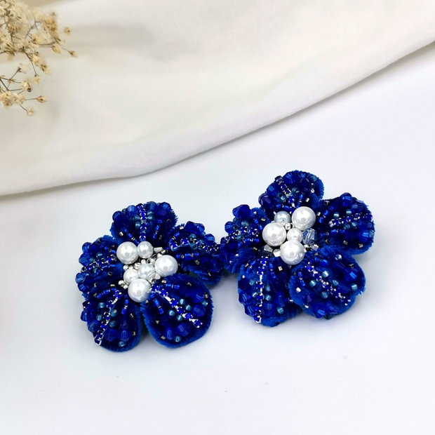 Rezervat Cercei floare catifea 3D- Ecou de Catifea - Cercei Regal Blue